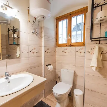 Kumquat Cozy Retreat In The Heart Of Corfu Town *
